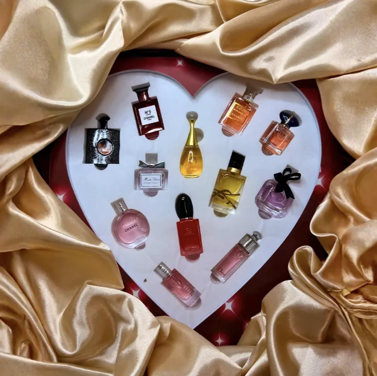 Caixa Coração - Kit 12 Mini Perfumes Originais - imagem 3